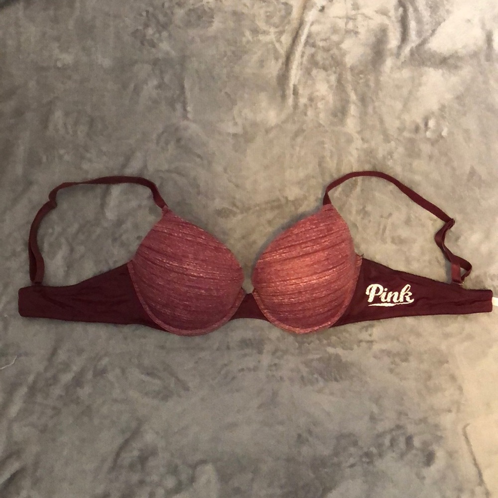 Victoria secrets pink push up bra